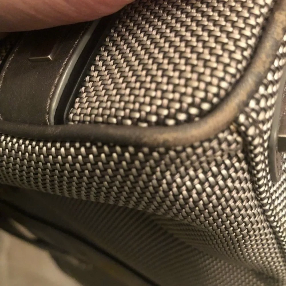 Tumi gray silver laptop briefcase business bag